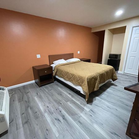 Travelers Motor Lodge North Smithfield Dış mekan fotoğraf