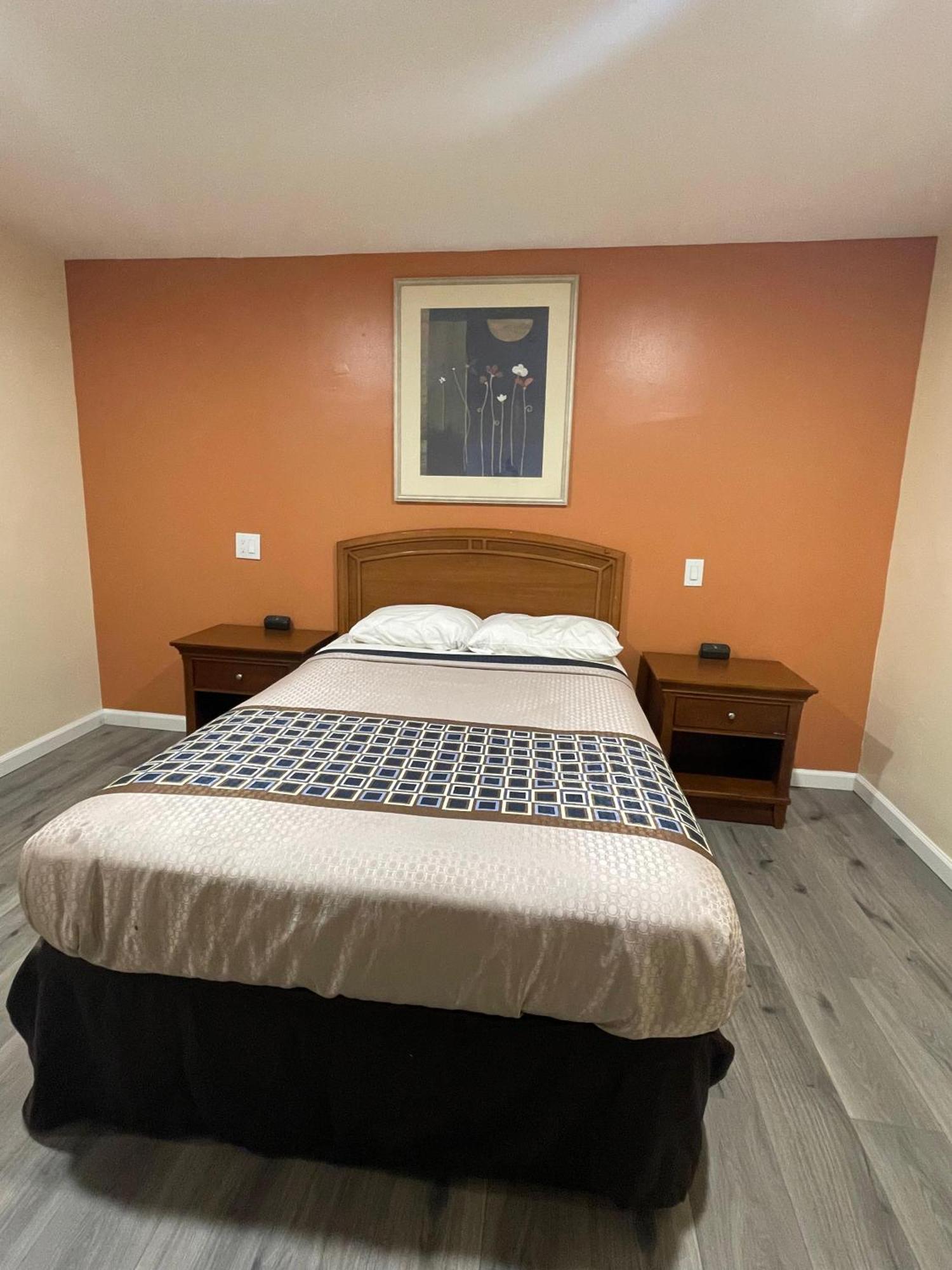 Travelers Motor Lodge North Smithfield Dış mekan fotoğraf